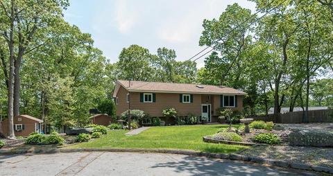 232 Vancouver Ave, Warwick, RI 02886 photo 1