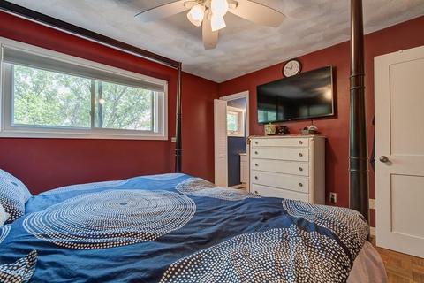 232 Vancouver Ave, Warwick, RI 02886 photo 26