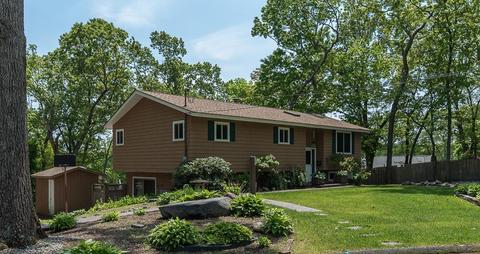 232 Vancouver Ave, Warwick, RI 02886 photo 3