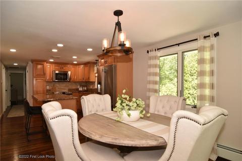 263 Old County Rd, Smithfield, RI 02917 photo 12