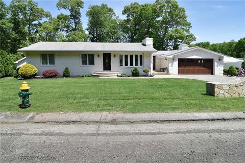 263 Old County Rd, Smithfield, RI 02917 photo 1
