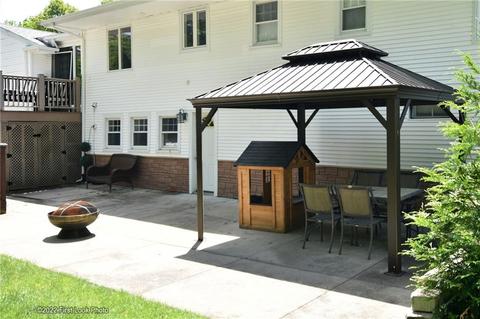 263 Old County Rd, Smithfield, RI 02917 photo 32