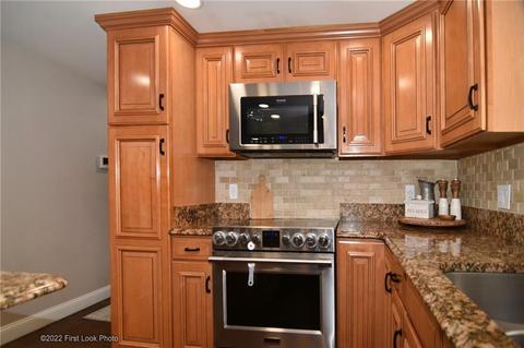 263 Old County Rd, Smithfield, RI 02917 photo 10