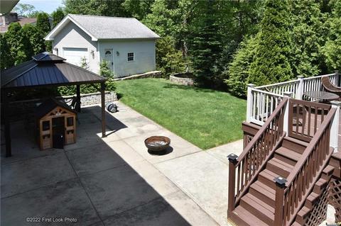 263 Old County Rd, Smithfield, RI 02917 photo 35