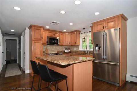263 Old County Rd, Smithfield, RI 02917 photo 7