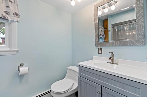 9 West St, Warren, RI 02885 photo 15