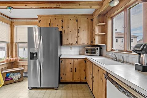 9 West St, Warren, RI 02885 photo 11
