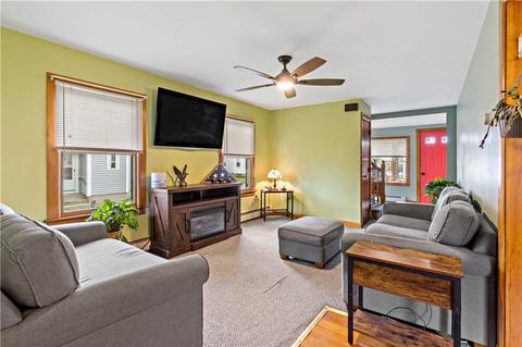 9 West St, Warren, RI 02885 photo 5