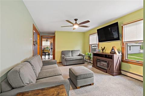 9 West St, Warren, RI 02885 photo 4