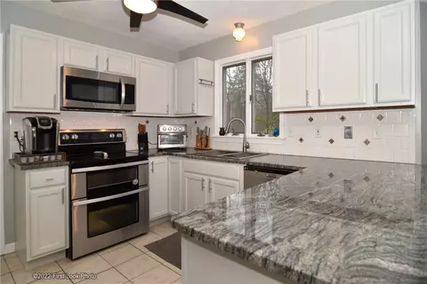 21 Tripps Corner Rd, Exeter, RI 02822 photo 21