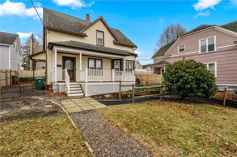120 Grand St, Woonsocket, RI 02895 photo 3
