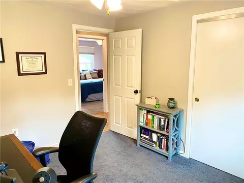 25 Eastgate Dr, Warwick, RI 02886 photo 27
