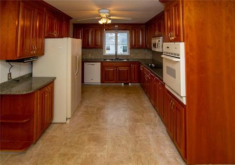 3 Wilgis Dr, Westerly, RI 02891 photo 5