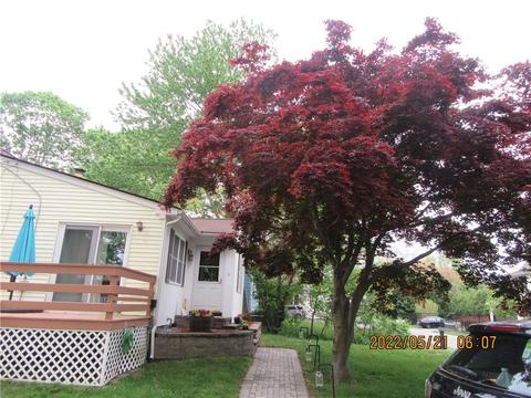 21 Sutton Ave, Warwick, RI 02889 photo 5