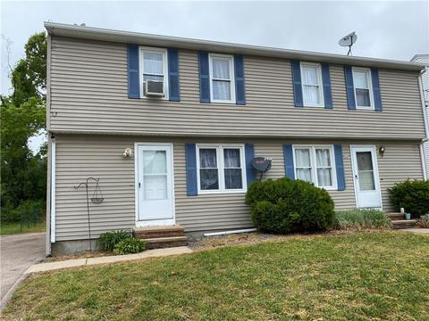 13 Columbus Ave, Westerly, RI 02891 photo 1