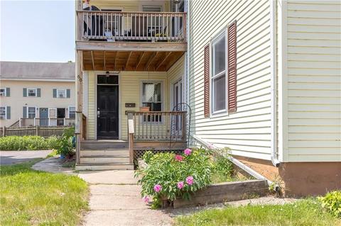 68 Prospect St, Woonsocket, RI 02895 photo 3