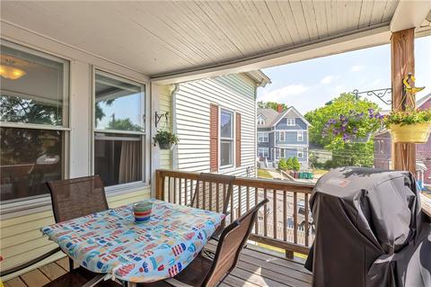 68 Prospect St, Woonsocket, RI 02895 photo 9
