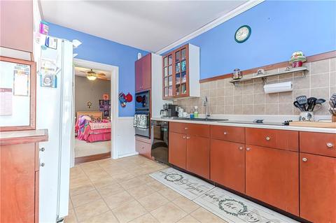 68 Prospect St, Woonsocket, RI 02895 photo 38