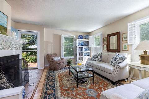 153 High St #6, Westerly, RI 02891 photo 9