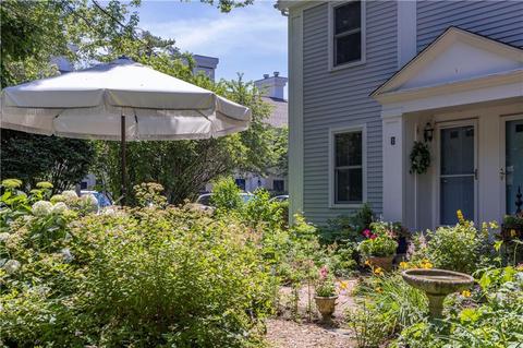 153 High St #6, Westerly, RI 02891 photo 4