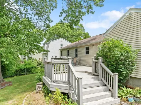 7 George St, Warwick, RI 02888 photo 25