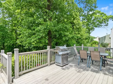 7 George St, Warwick, RI 02888 photo 5