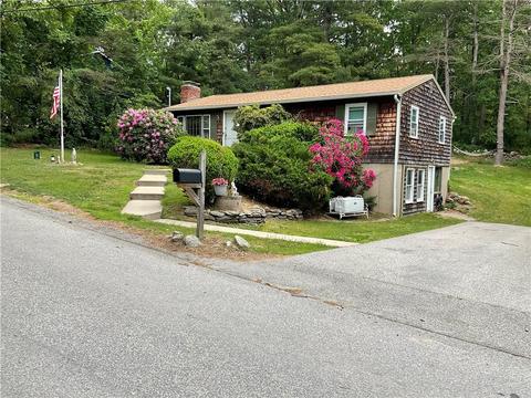 32 Edgewood Rd, Glocester, RI 02814 photo 3