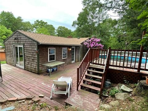 32 Edgewood Rd, Glocester, RI 02814 photo 16