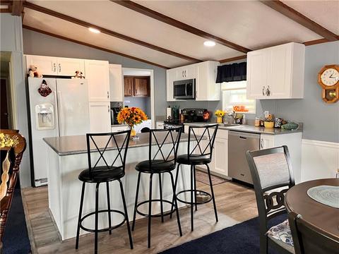 8 Milton Ln, Coventry, RI 02816 photo 7