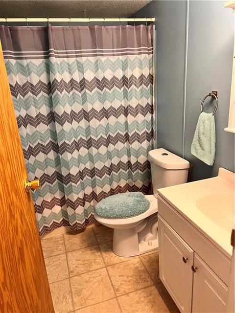 8 Milton Ln, Coventry, RI 02816 photo 19