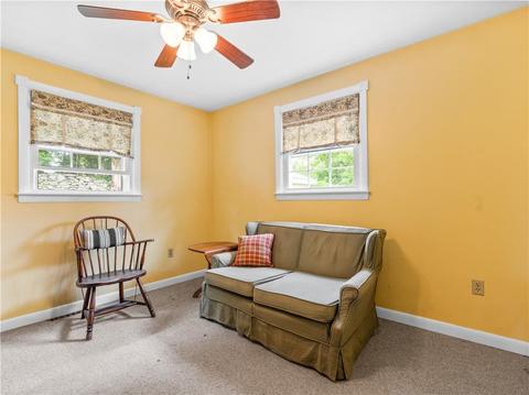 15 Colonial Dr, Warren, RI 02885 photo 11