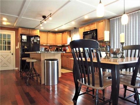 70 Landmark Rd, Warwick, RI 02886 photo 13