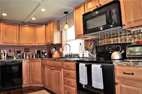 70 Landmark Rd, Warwick, RI 02886 photo 10