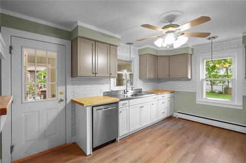 15 Everleth Ave, Warwick, RI 02888 photo 5