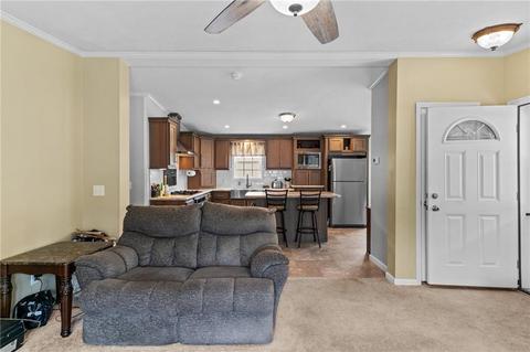 8 Pond Rd, Glocester, RI 02814 photo 6