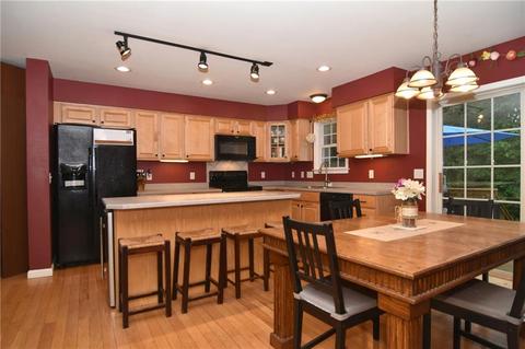 31 Cooper Rd, Glocester, RI 02814 photo 11