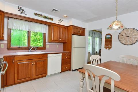 90 Sheffield Hill Rd, Exeter, RI 02822 photo 9