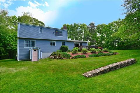 90 Sheffield Hill Rd, Exeter, RI 02822 photo 2