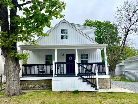 70 Huron St, Warwick, RI 02889 photo 2
