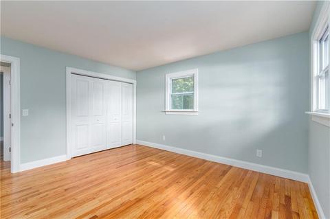 11 Holmes St, Westerly, RI 02891 photo 16