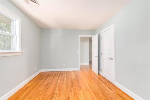 11 Holmes St, Westerly, RI 02891 photo 23
