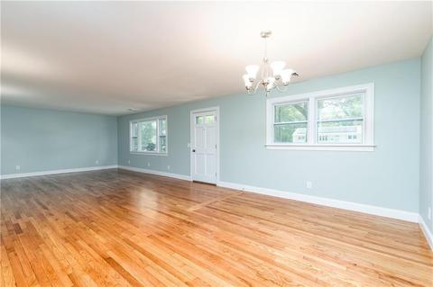 11 Holmes St, Westerly, RI 02891 photo 18