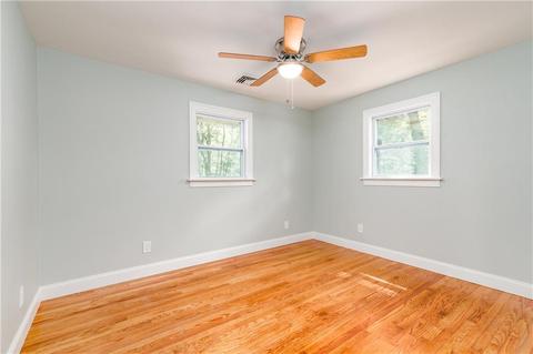 11 Holmes St, Westerly, RI 02891 photo 27