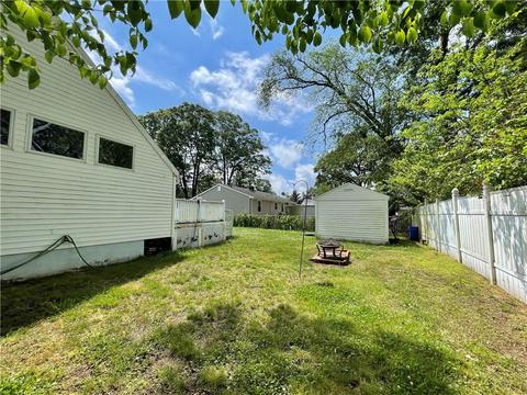 76 Pine Crest Dr, East Providence, RI 02915 photo 17