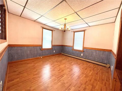 76 Pine Crest Dr, East Providence, RI 02915 photo 6