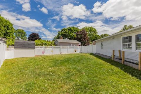 204 Halsey Rd, Woonsocket, RI 02895 photo 31