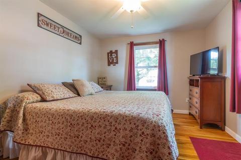 204 Halsey Rd, Woonsocket, RI 02895 photo 13