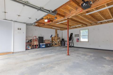 204 Halsey Rd, Woonsocket, RI 02895 photo 28