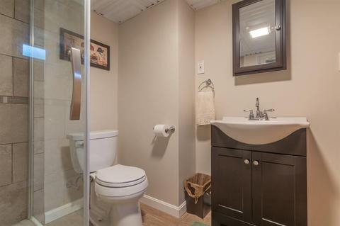 204 Halsey Rd, Woonsocket, RI 02895 photo 25
