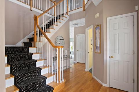 16 Ashbrook Dr, Cranston, RI 02921 photo 16